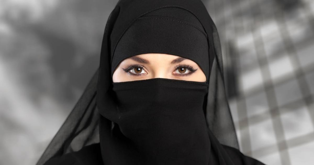 Vancouver Academic Deplores Assaults Against Muslim Women Amid Niqab 