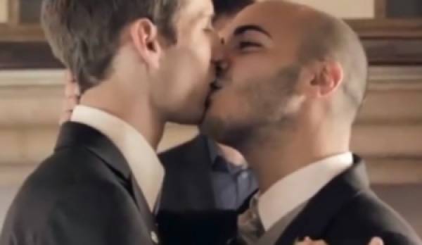 Ti SposerÃ²! Italian same-sex marriage video goes viral on Valentine's |  Georgia Straight Vancouver's News & Entertainment Weekly