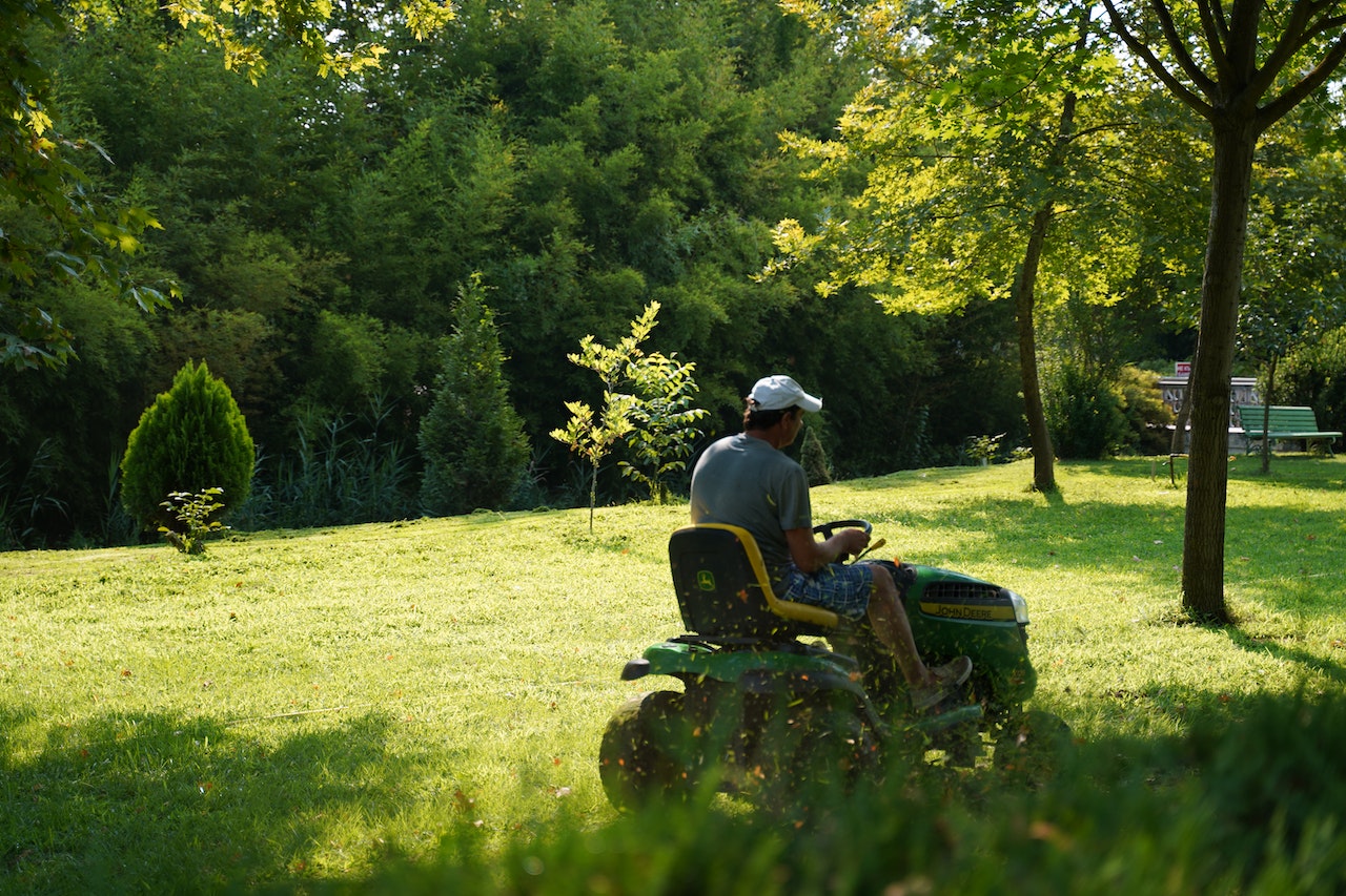 Best Tire Sealants for Lawn Tractor