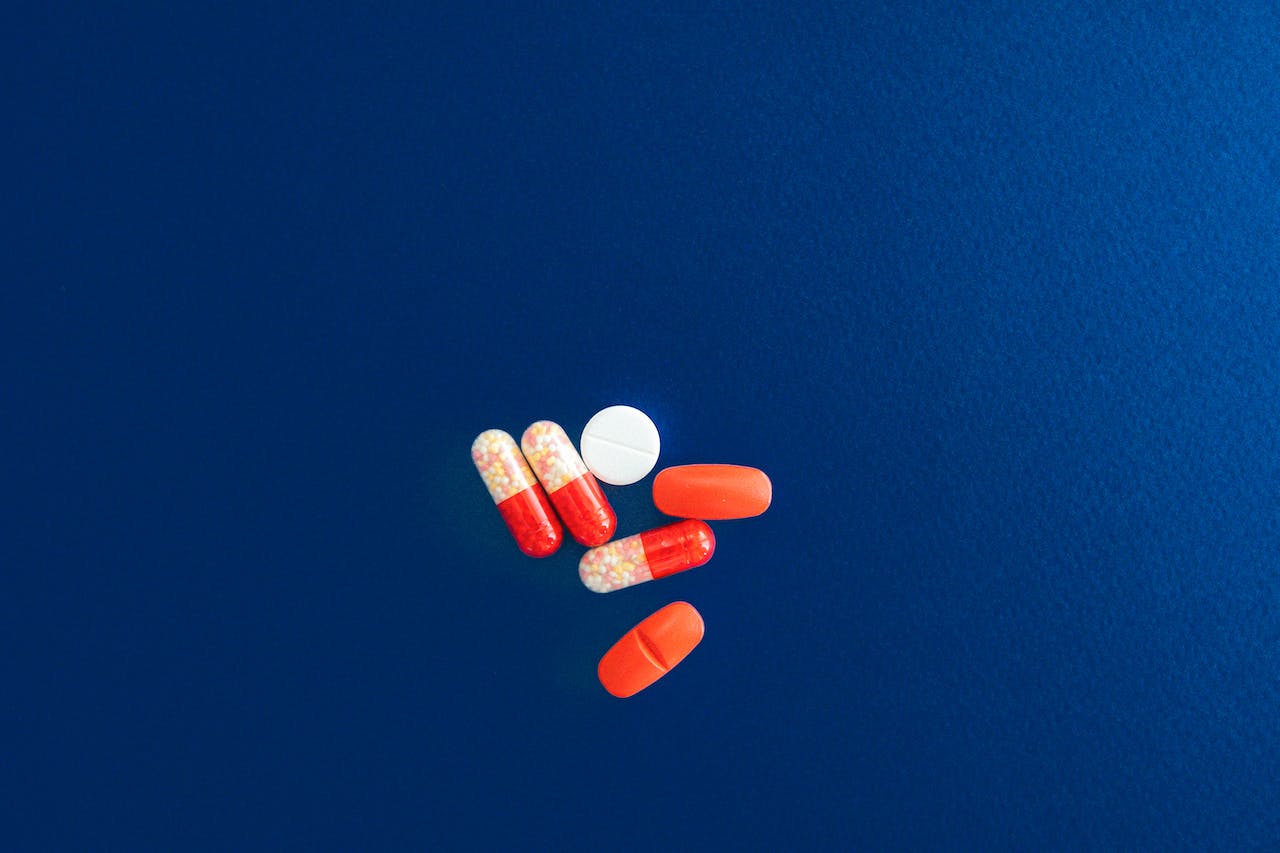 Top 8 Best Boswellia Supplements for Arthritis in 2025 - Straight.com